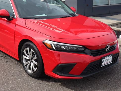 Used 2024 Honda Civic LX image 4