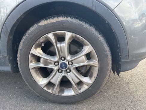 Used 2014 Ford Escape Titanium image 9