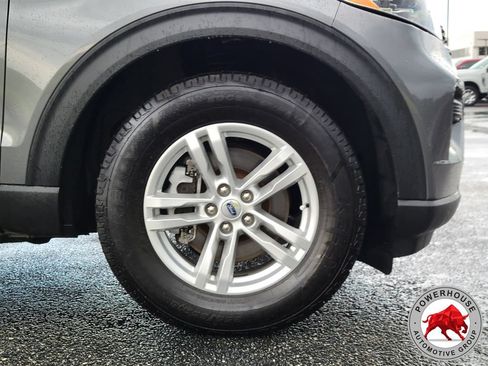 Certified 2023 Ford Explorer XLT AWD/4WD image 11