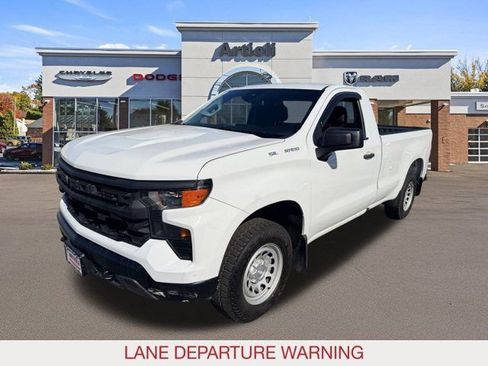 Used 2022 Chevrolet Silverado 1500 W/T w/ WT Convenience Package image 4