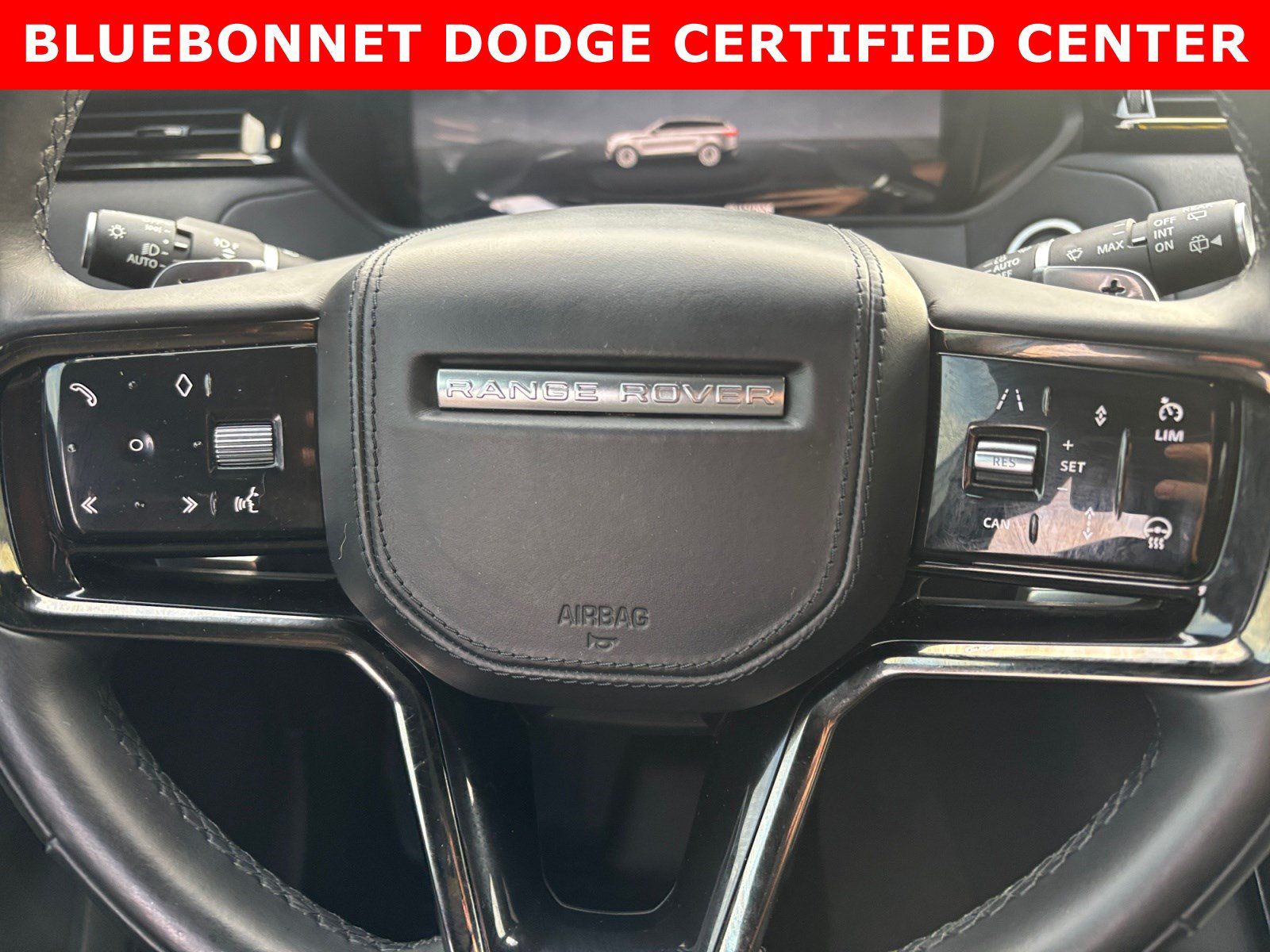 Used 2024 Land Rover Range Rover Velar Dynamic SE AWD/4WD image 19