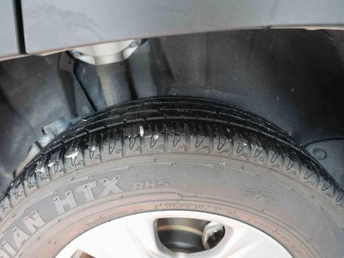 Used 2024 Toyota RAV4 XLE image 30