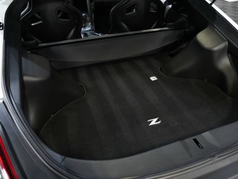 Used 2020 Nissan 370Z NISMO image 47