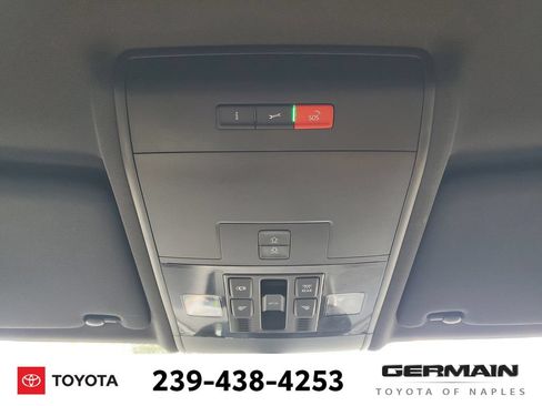Used 2021 Volkswagen Atlas Cross Sport SE w/ Panoramic Sunroof Package AWD/4WD image 35