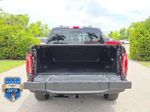 Used 2025 Ford F150 Platinum w/ FX4 Off-Road Package AWD/4WD image 5
