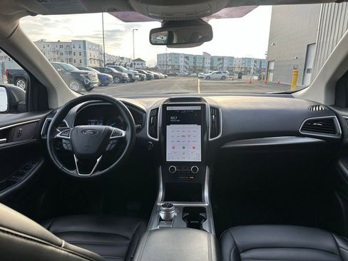 Used 2022 Ford Edge SEL w/ Convenience Package image 15