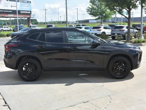 New 2026 Chevrolet Trax ACTIV w/ Driver Confidence Package FWD image 4