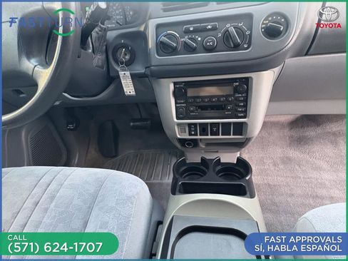 Used 2002 Toyota Sienna LE image 19