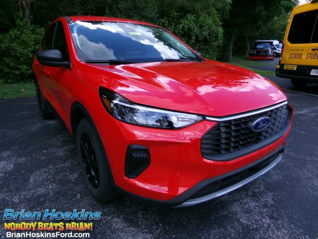 Used 2024 Ford Escape Active AWD/4WD image 1