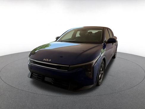Used 2025 Kia K4 FWD image 4