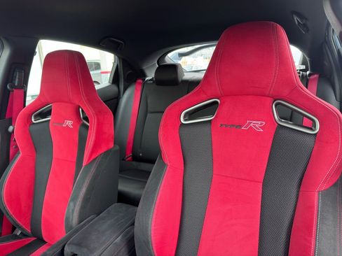 Used 2019 Honda Civic Type R image 38