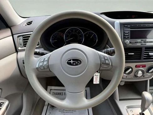 Used 2010 Subaru Forester 2.5X Premium image 12