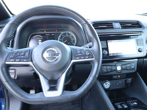 Used 2019 Nissan Leaf SV w/ Protection Package image 19