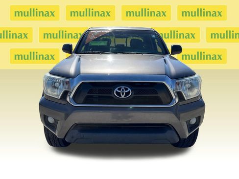 Used 2015 Toyota Tacoma PreRunner w/ SR5 Package RWD image 10