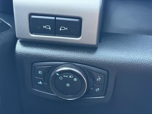 Used 2020 Ford F450 Lariat w/ Lariat Ultimate Package AWD/4WD image 21