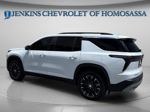 New 2026 Chevrolet Traverse LT w/ Enhanced Driving Package FWD image 7