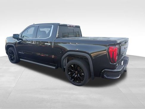 Used 2020 GMC Sierra 1500 Denali w/ Denali Carbonpro Edition AWD/4WD image 3