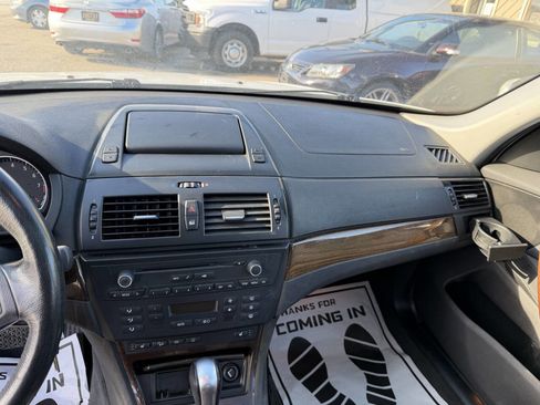 Used 2010 BMW X3 xDrive30i image 28