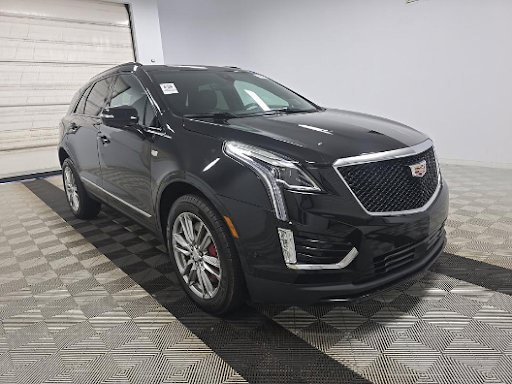 Used 2025 Cadillac XT5 Sportv w/ Technology Package AWD/4WD image 3