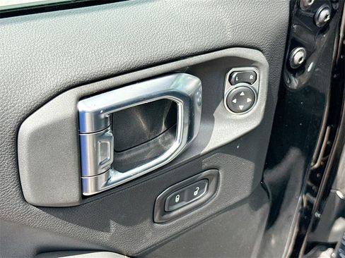 New 2025 Jeep Wrangler Sahara w/ Technology Group image 18