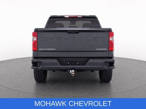Used 2022 Chevrolet Silverado 1500 Custom AWD/4WD image 8