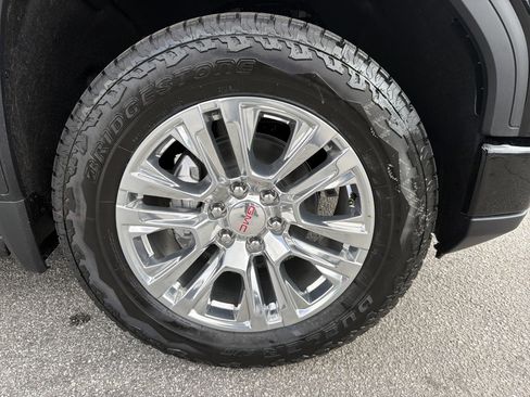 New 2026 GMC Sierra 1500 Denali AWD/4WD image 17