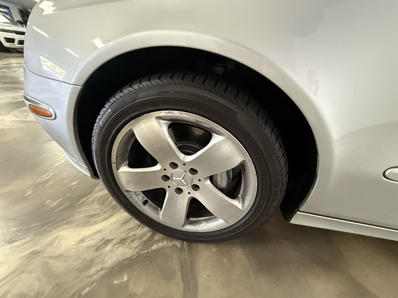 Used 2003 Mercedes-Benz E 500 Sedan w/ X2 Opt Pkg image 13
