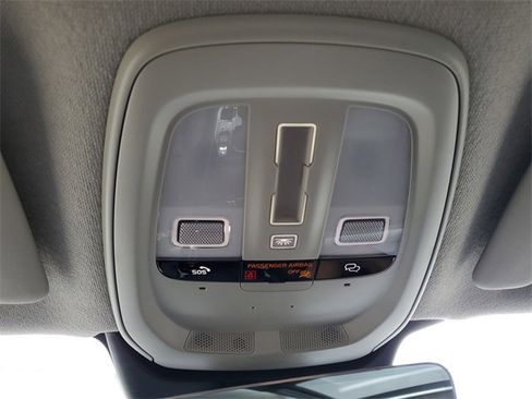 New 2026 Volvo XC40 B5 Plus w/ Protection Package Premier image 21