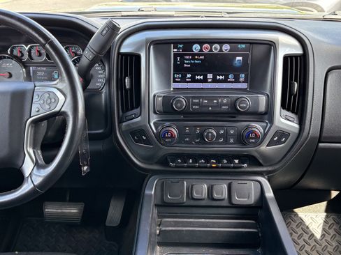 Used 2018 Chevrolet Silverado 2500 LTZ w/ Duramax Plus Package image 31