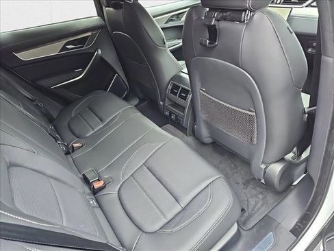 New 2026 Jaguar F-PACE R-Dynamic S image 8