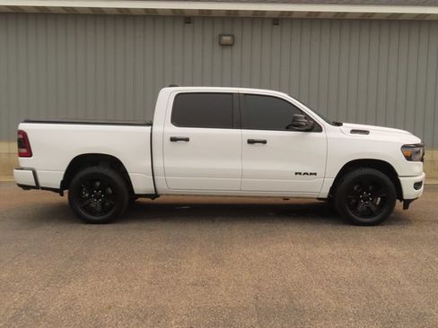 Used 2023 RAM 1500 Big Horn AWD/4WD image 2