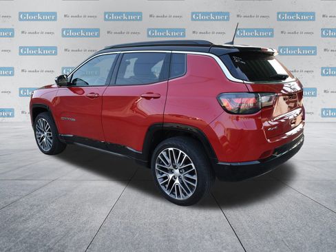 Used 2023 Jeep Compass Limited w/ Elite Group AWD/4WD image 8