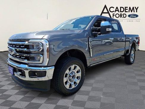 Certified 2024 Ford F250 Lariat w/ Lariat Ultimate Package AWD/4WD image 3