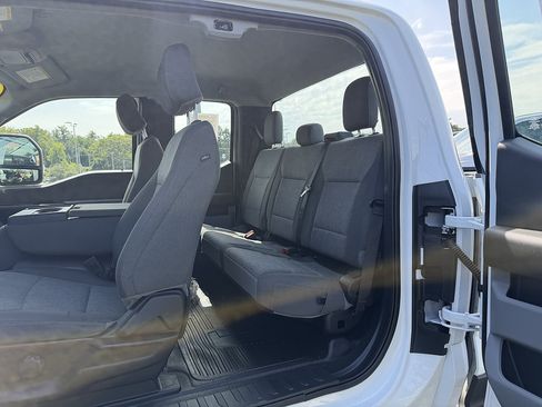 Certified 2025 Ford F250 XL w/ XL Off-Road Package AWD/4WD image 10