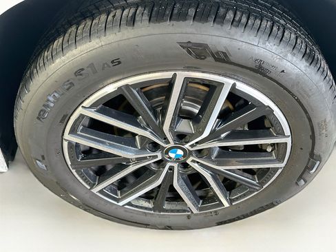 Used 2026 BMW X1 xDrive28i AWD/4WD image 11