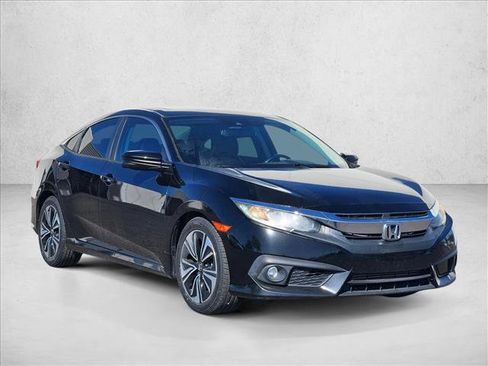 Used 2018 Honda Civic EX-L image 3
