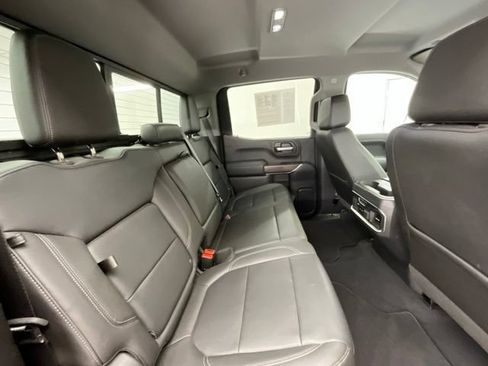 Used 2019 GMC Sierra 1500 SLT w/ SLT Premium Plus Package AWD/4WD image 17