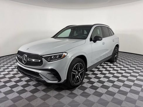 Certified 2026 Mercedes-Benz GLC 300 4MATIC image 3