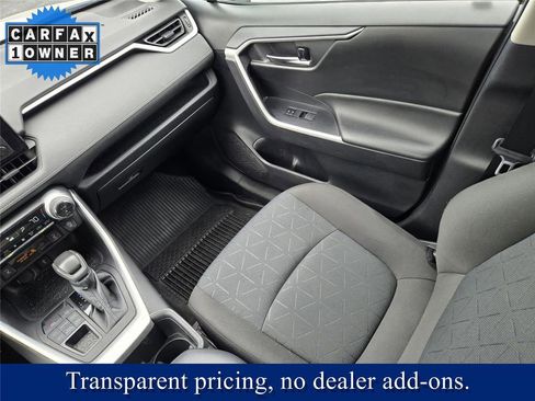 Used 2022 Toyota RAV4 XLE w/ XLE Grade Weather Package AWD/4WD image 13