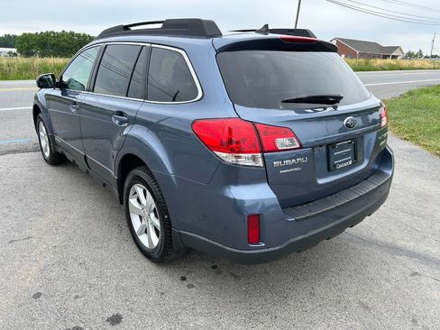 Used 2014 Subaru Outback 2.5i Limited AWD/4WD image 10