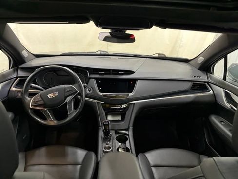 Used 2024 Cadillac XT5 Premium Luxury w/ LPO, Floor Liner Package AWD/4WD image 24