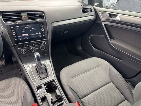 Used 2019 Volkswagen e-Golf SE w/ Driver Assistance Package image 14