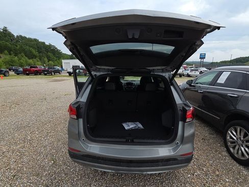 Used 2024 Chevrolet Equinox RS w/ RS Leather Package AWD/4WD image 14