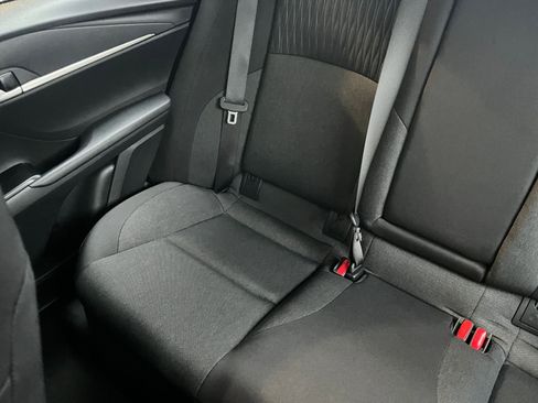 Used 2025 Toyota Camry LE image 39