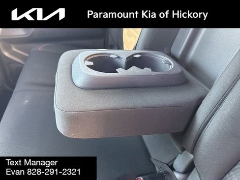 Used 2022 Nissan Frontier PRO-4X image 16