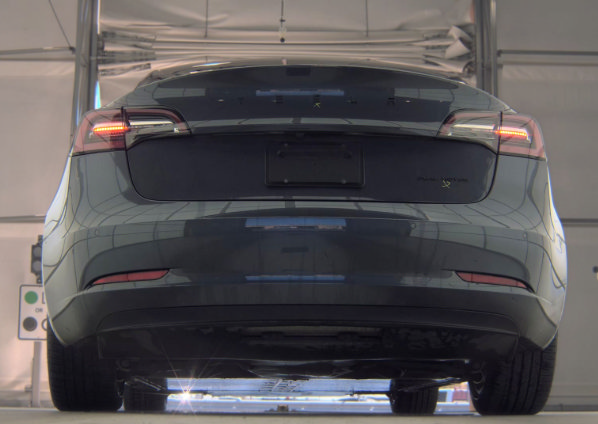 Used 2022 Tesla Model 3 Long Range AWD/4WD image 10