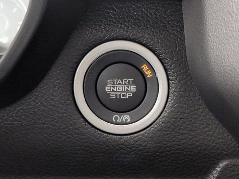 Used 2025 RAM 1500 Big Horn AWD/4WD image 28