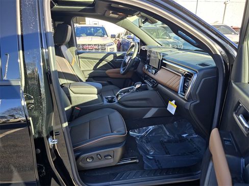 New 2026 GMC Canyon AT4 w/ Technology Plus Package image 30