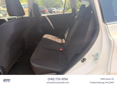 Used 2015 Toyota RAV4 LE AWD/4WD image 20