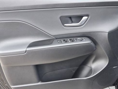 New 2026 Hyundai Kona Limited FWD image 13